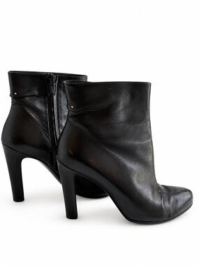 Roger Vivier Black Leather Gold Stud Ankle Boots Size 39 Made in Italy